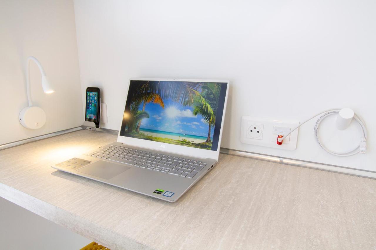 Soleil D'Ete - Netflix & Wifi - Balcon - Climatisation - Parking Gratuit - Check-In 24H24 - Emplacement Velos - Goodmarning Chalons en Champagne Exterior photo