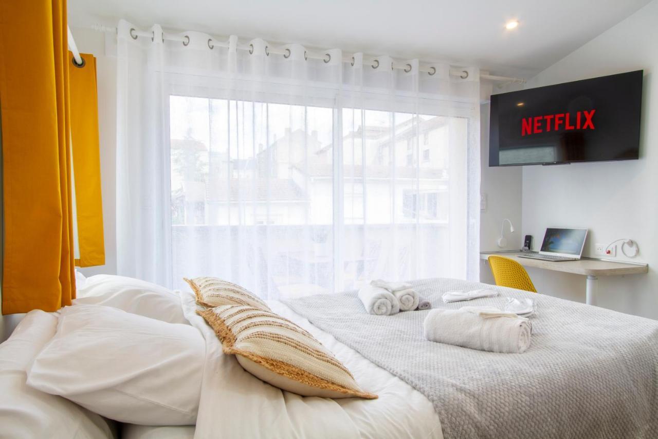 Soleil D'Ete - Netflix & Wifi - Balcon - Climatisation - Parking Gratuit - Check-In 24H24 - Emplacement Velos - Goodmarning Chalons en Champagne Exterior photo